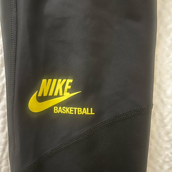 PRICE SLASH!! NIKE Pro EYBL Compression 3/4 Tights Size XL VERY RARE - Picture 5 of 7